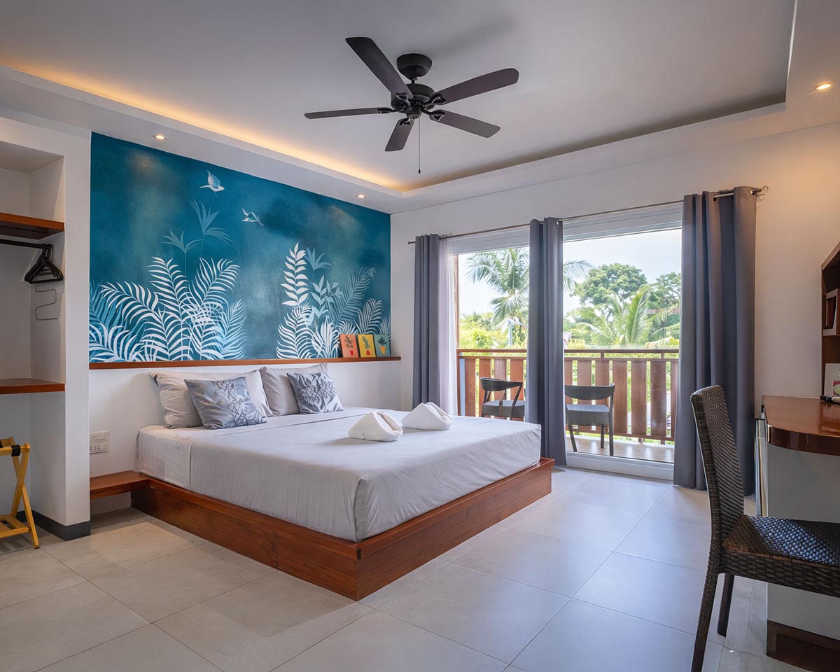 Yellow Mango Resort